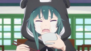 Bear, Fights Squid (?)